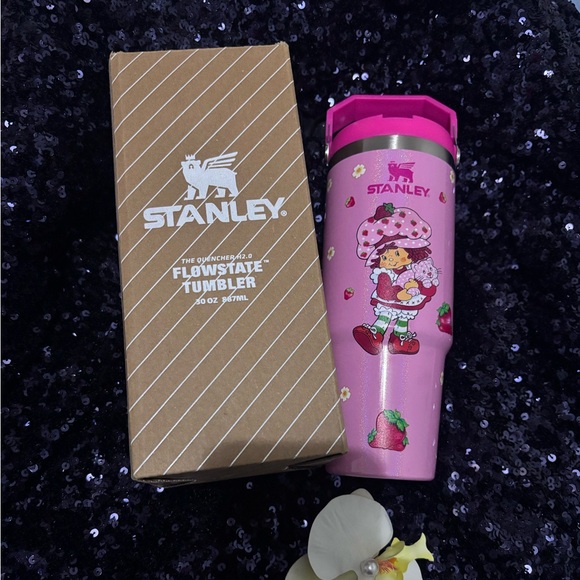 Stanley Pink Strawberry Character Kids Tumbler with Handle - Picture 2 of 4